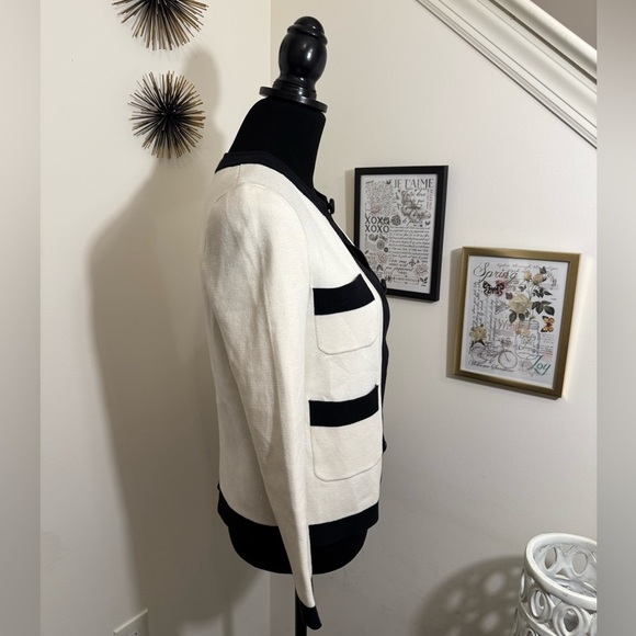 kate spade color block cardigan in white with black accents size small - Picture 4 of 10